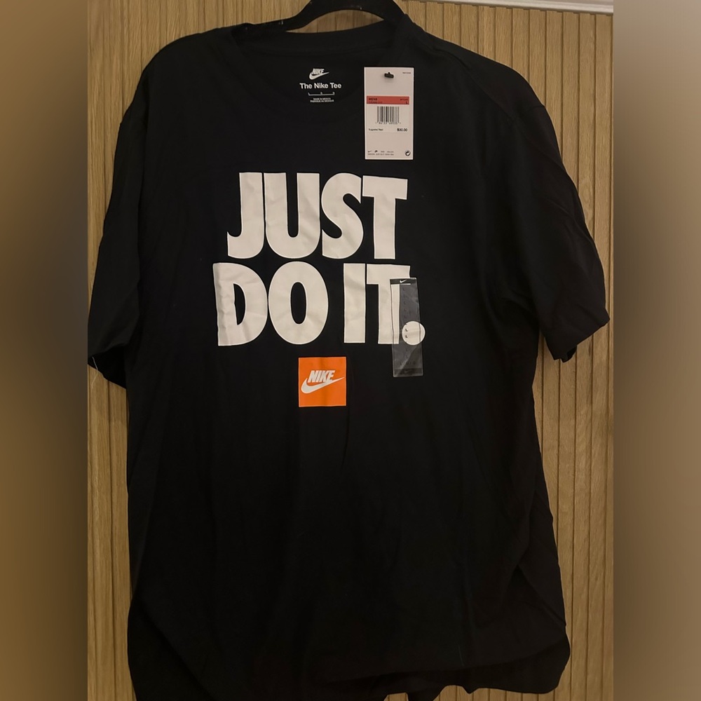 Nike men's just do it t shirt large new with tags black